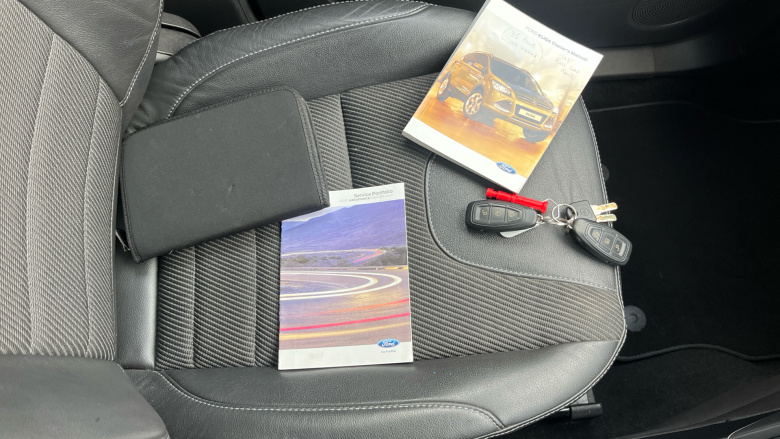 Ford Kuga 1.5 EcoBoost 182 Titanium [Nav] 5dr Auto Petrol Estate